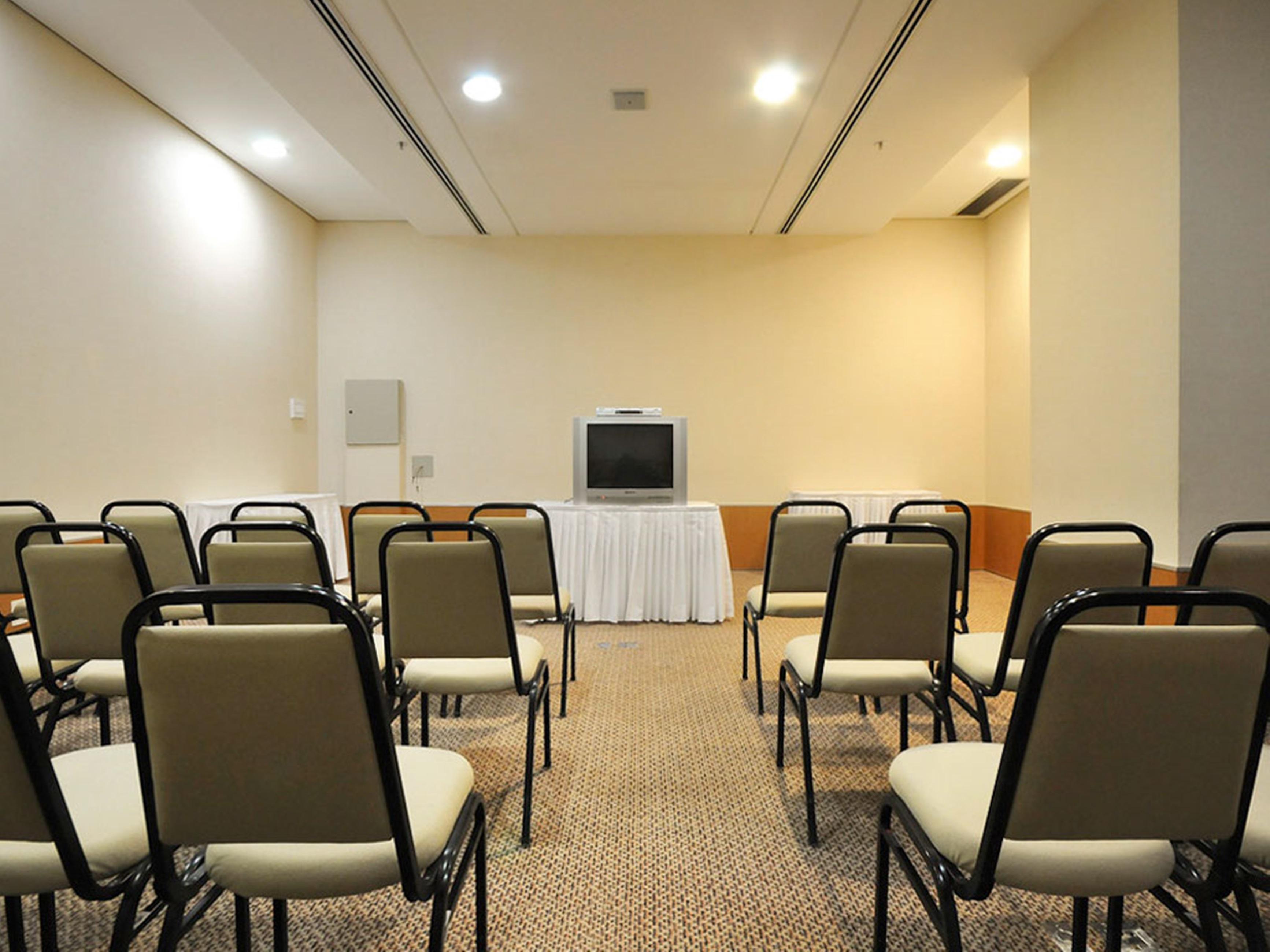 Mercure Brasilia Lider Бизнес фото
