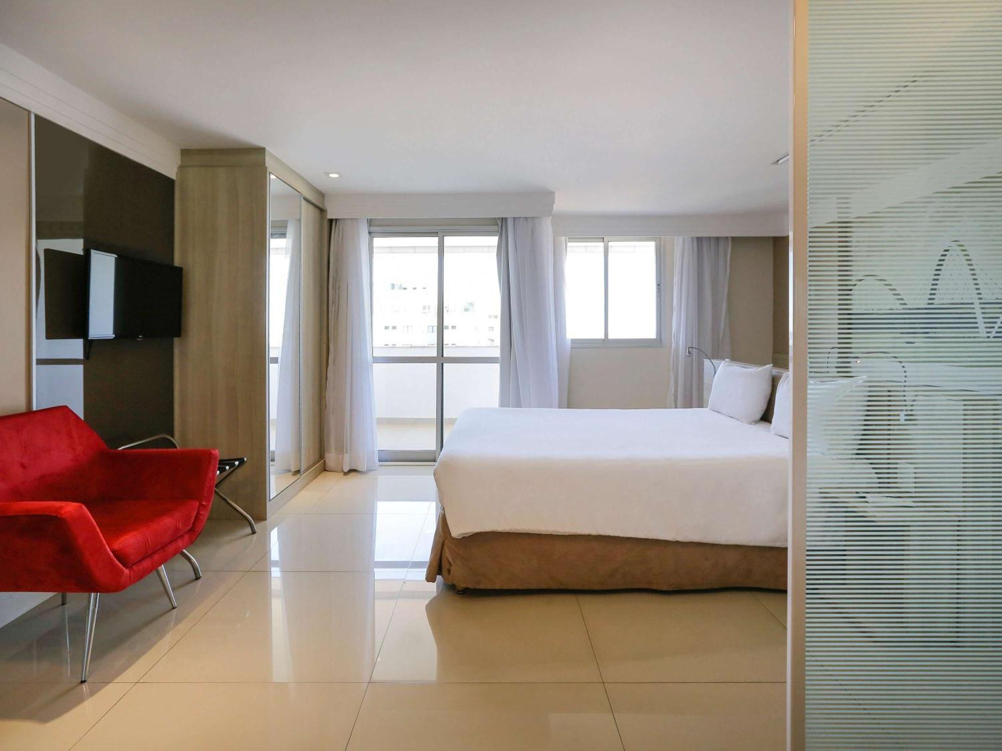 Mercure Brasilia Lider Экстерьер фото